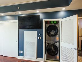88 E San Fernando Street 704, San Jose CA 95113