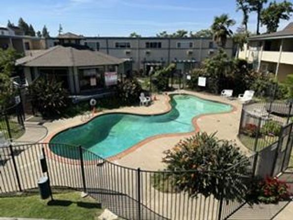 1731 Ellis Street 26, Concord CA 94520