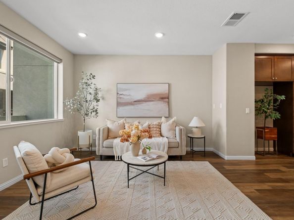 596 Apricot Way, San Jose CA 95133