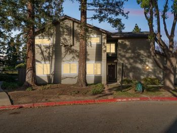 25 Deer Run Circle