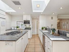 19661 Saratoga Los Gatos Road, Saratoga CA 95070