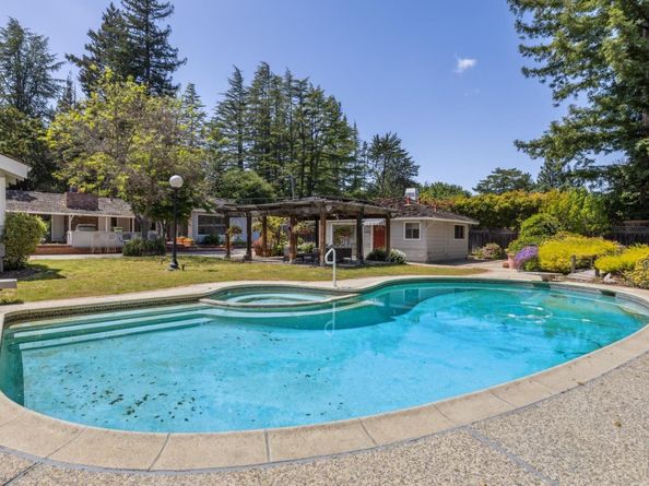 19661 Saratoga Los Gatos Road, Saratoga CA 95070