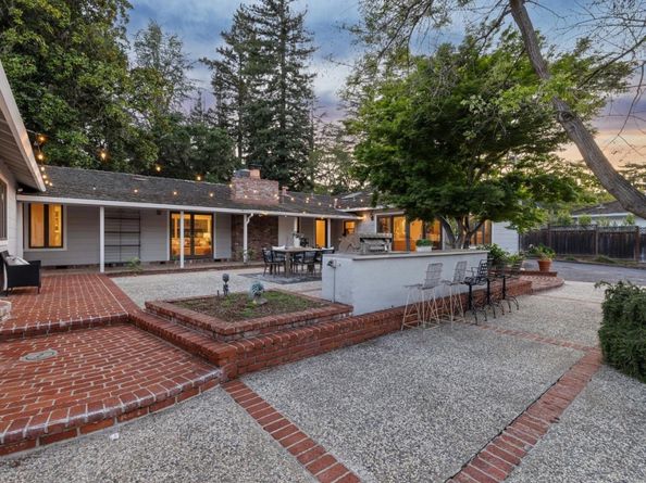 19661 Saratoga Los Gatos Road, Saratoga CA 95070