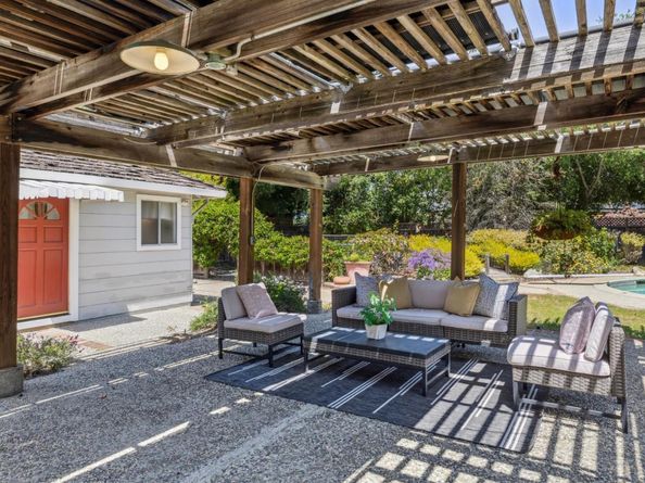 19661 Saratoga Los Gatos Road, Saratoga CA 95070