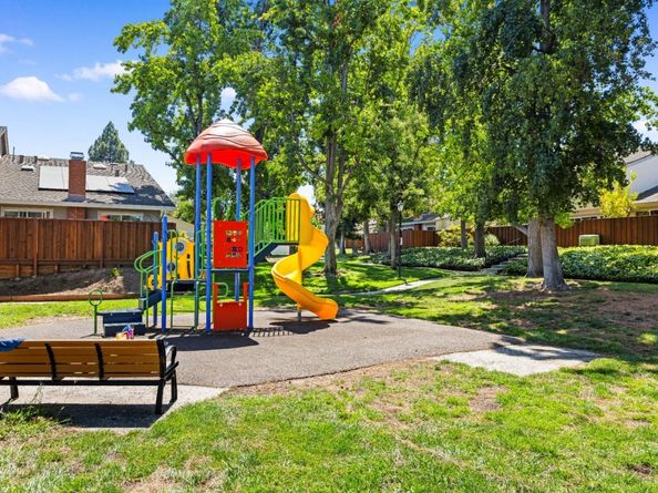20192 Northcove Square, Cupertino CA 95014