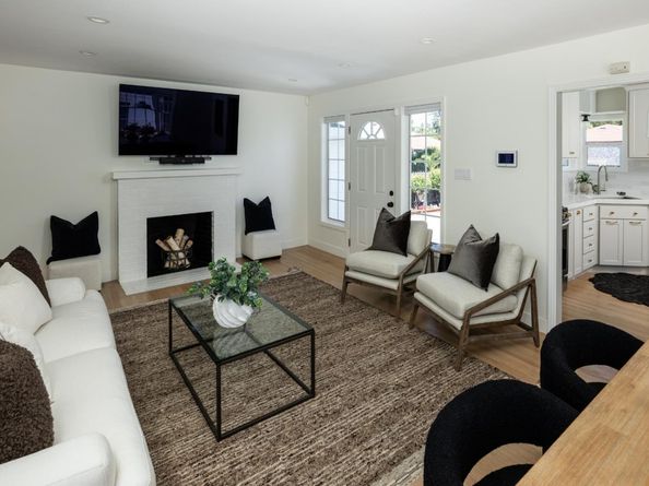 274 Roble Avenue, Redwood City CA 94061