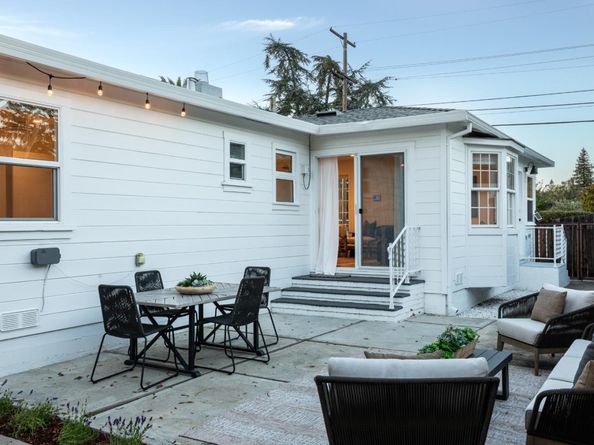 274 Roble Avenue, Redwood City CA 94061