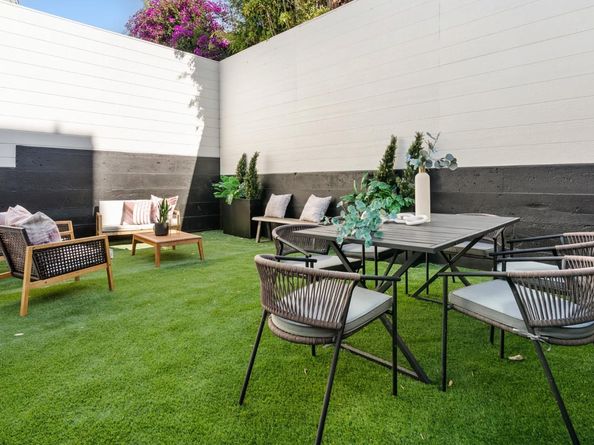 17 30th Street, San Francisco CA 94110