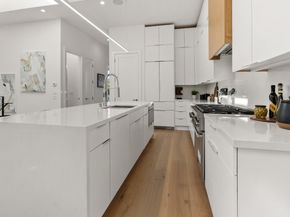 17 30th Street, San Francisco CA 94110