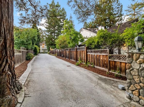 136 Finger Avenue, Redwood City CA 94062