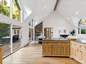 136 Finger Avenue, Redwood City CA 94062
