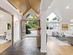136 Finger Avenue, Redwood City CA 94062