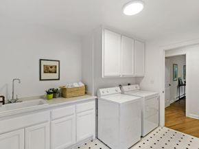136 Finger Avenue, Redwood City CA 94062