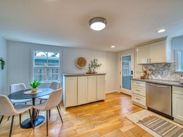 1749 43rd Avenue, Capitola CA 95010