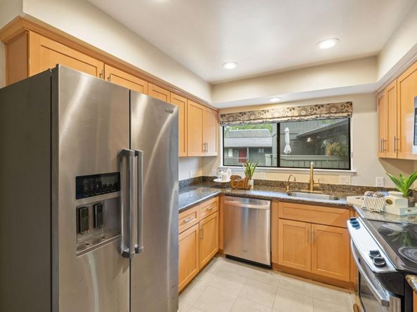 14355 Saratoga Avenue B, Saratoga CA 95070