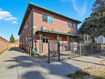 688 N 11th Street