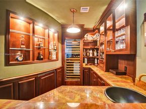 6051 N Ocean Dr PH5, Hollywood FL 33019