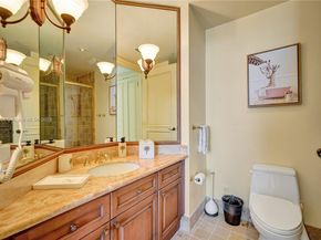 6051 N Ocean Dr PH5, Hollywood FL 33019