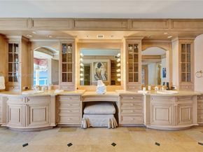 6051 N Ocean Dr PH5, Hollywood FL 33019
