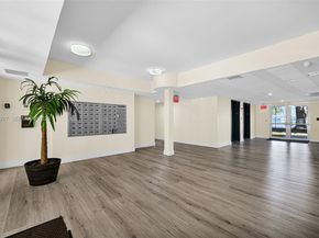 11040 SW 196th St 208, Cutler Bay FL 33157