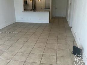 3010 N Course Dr 104, Pompano Beach FL 33069