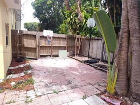 1938 NE 47th St, Pompano Beach FL 33064