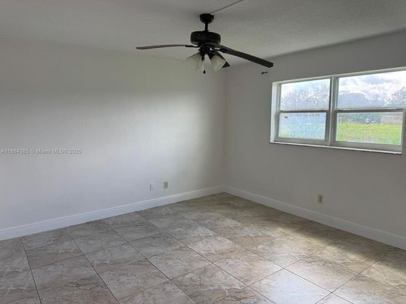 2471 SW 82nd Ave 108, Davie FL 33324