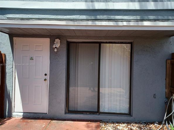 15 Crossings Cir A, Boynton Beach FL 33435