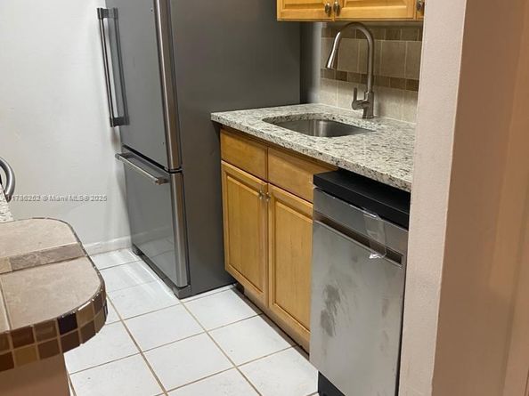 15 Crossings Cir A, Boynton Beach FL 33435