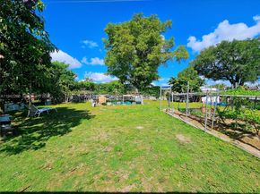 15600 SW 106th Ave, Miami FL 33157