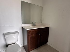 619 NE 4th St, Florida City FL 33034