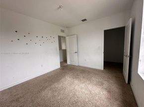 619 NE 4th St, Florida City FL 33034