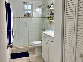 9353 Fontainebleau Blvd A106, Miami FL 33172