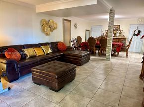 9353 Fontainebleau Blvd A106, Miami FL 33172