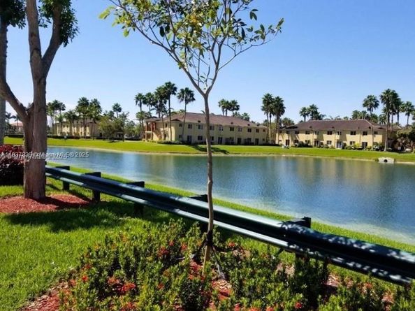3395 NE 9th St 104, Homestead FL 33033