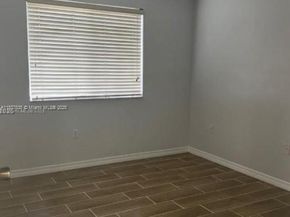 3395 NE 9th St 104, Homestead FL 33033