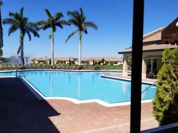 3395 NE 9th St 104, Homestead FL 33033