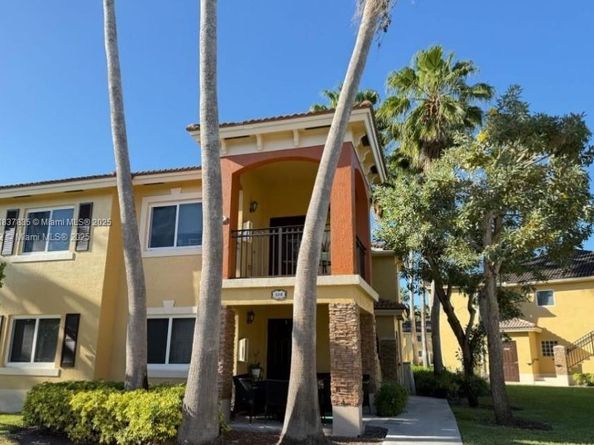 3395 NE 9th St 104, Homestead FL 33033