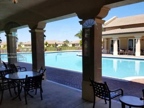 3395 NE 9th St 104, Homestead FL 33033
