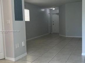 3395 NE 9th St 104, Homestead FL 33033