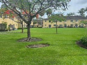 3395 NE 9th St 104, Homestead FL 33033