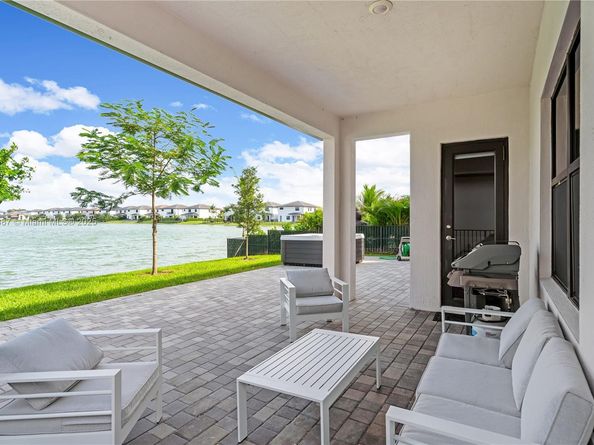 17571 SW 46th St, Miramar FL 33029