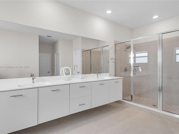 17571 SW 46th St, Miramar FL 33029