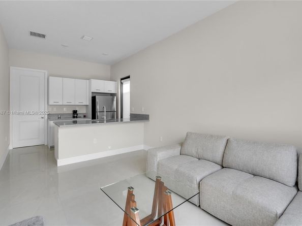 17571 SW 46th St, Miramar FL 33029