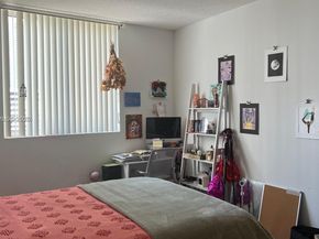 601 NE 23 St 1103, Miami FL 33137