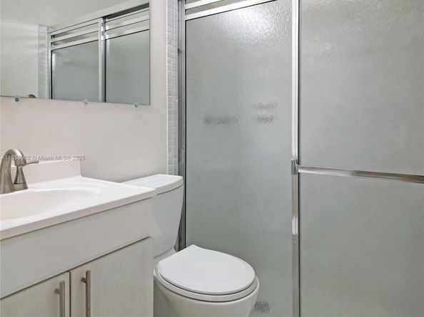 114 Essex Rd 136, Hollywood FL 33024