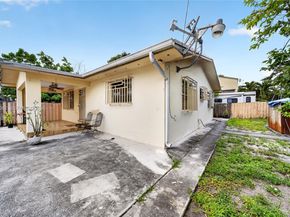 3061 NW 14th St, Miami FL 33125