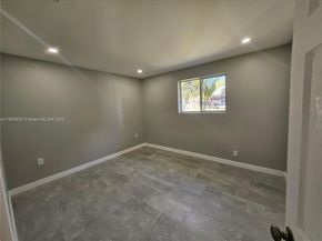 221 SW 53rd Ave, Plantation FL 33317