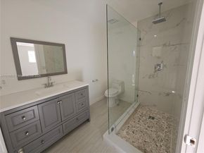 221 SW 53rd Ave, Plantation FL 33317