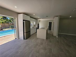221 SW 53rd Ave, Plantation FL 33317